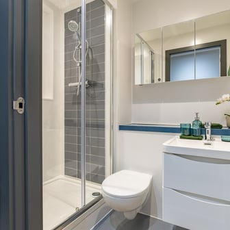 Premium En Suite - Image 2